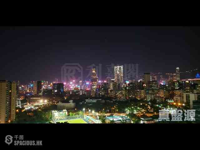 Yau Ma Tei - Parc Palais Block 3 01