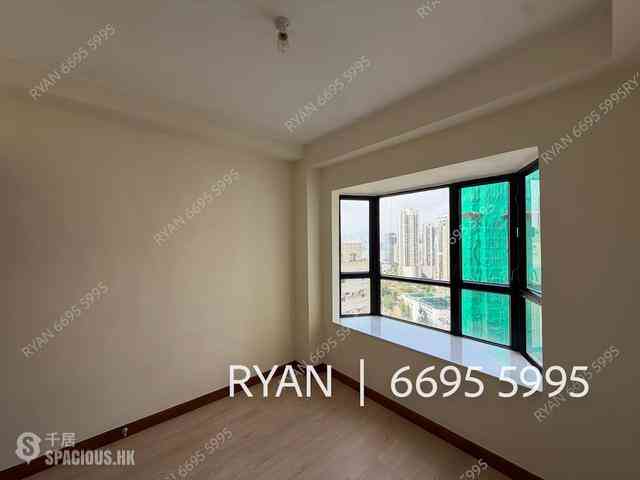 Tai Hang - Jolly Villa 12