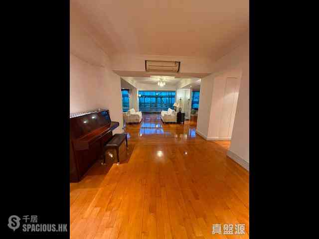 Beacon Hill - Pearl Court 02