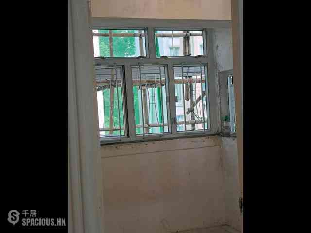 Quarry Bay - Tai Hing House 20