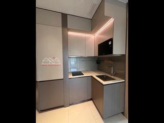 Sai Ying Pun - Upper Manor 10