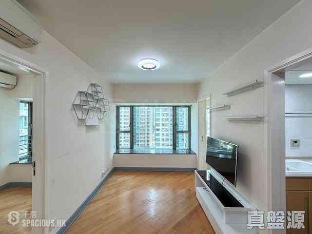 Tseung Kwan O - Park Central Phase 1 Block 7 03