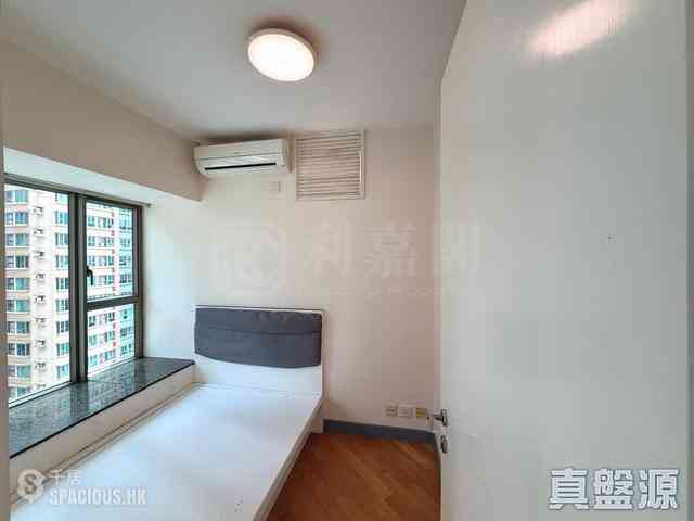 Tseung Kwan O - Park Central Phase 1 Block 7 04
