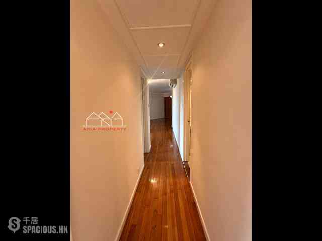 Mid Levels Central - Robinson Place Block 2 06
