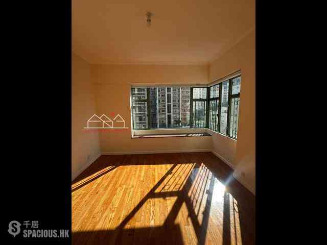 Mid Levels Central - Robinson Place Block 2 03