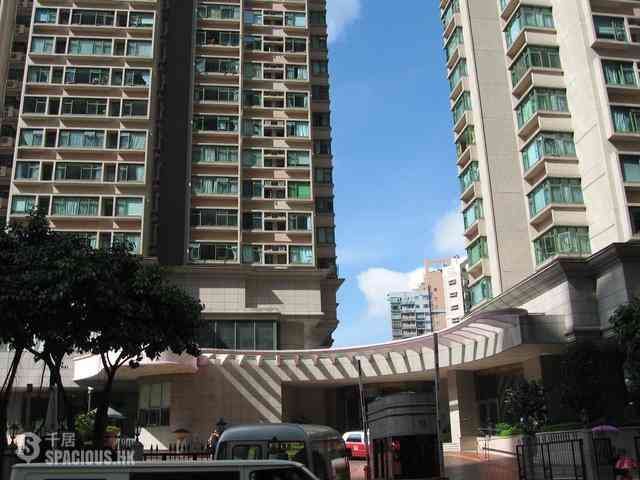 Mid Levels Central - Robinson Place 04