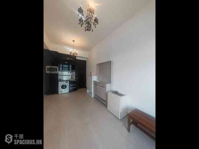 Wan Chai - J Residence 04