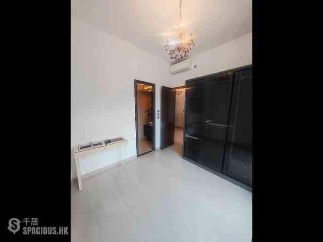 Wan Chai - J Residence 07
