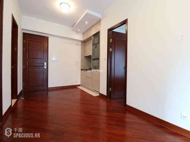 Wan Chai - The Avenue Phase 1 05