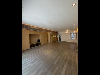 Mid Levels Central - Wilshire Park 02