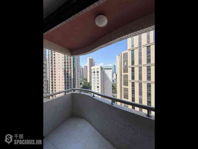 Mid Levels Central - Wilshire Park 03