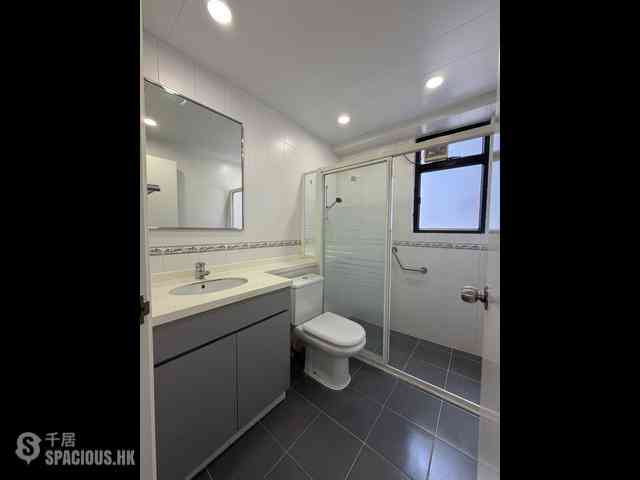 Mid Levels Central - Wilshire Park 12