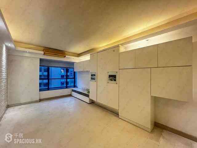 Mid Levels Central - The Grand Panorama Block 3 03
