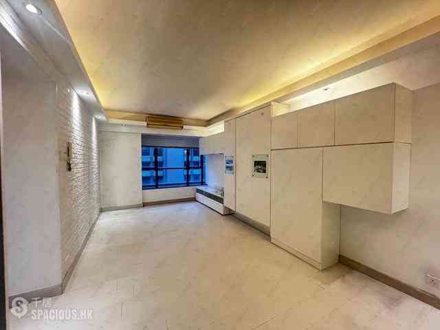Mid Levels Central - The Grand Panorama Block 3 05