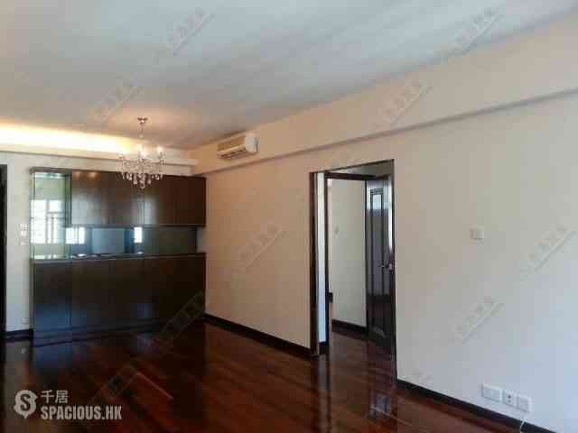 Tai Hang - Morengo Court 02