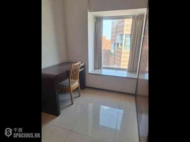 Hung Hom - The Metropolis Residence Block 2 05