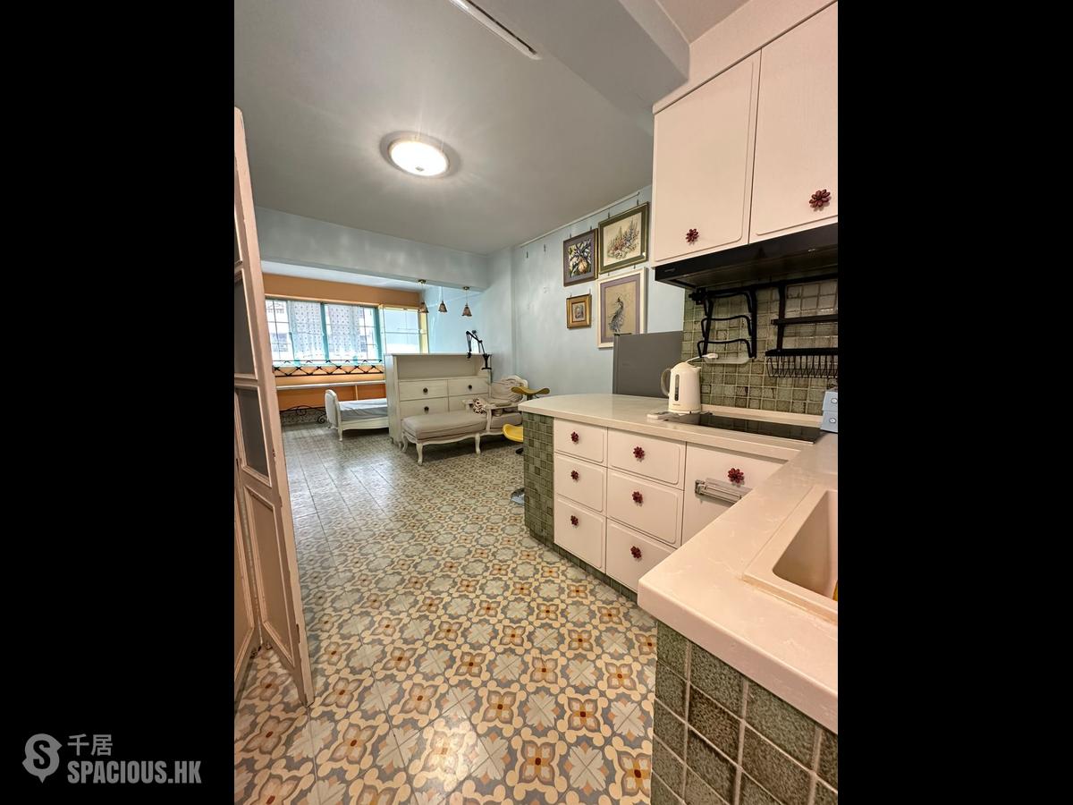 Causeway Bay - Tai Kwun Mansion 01