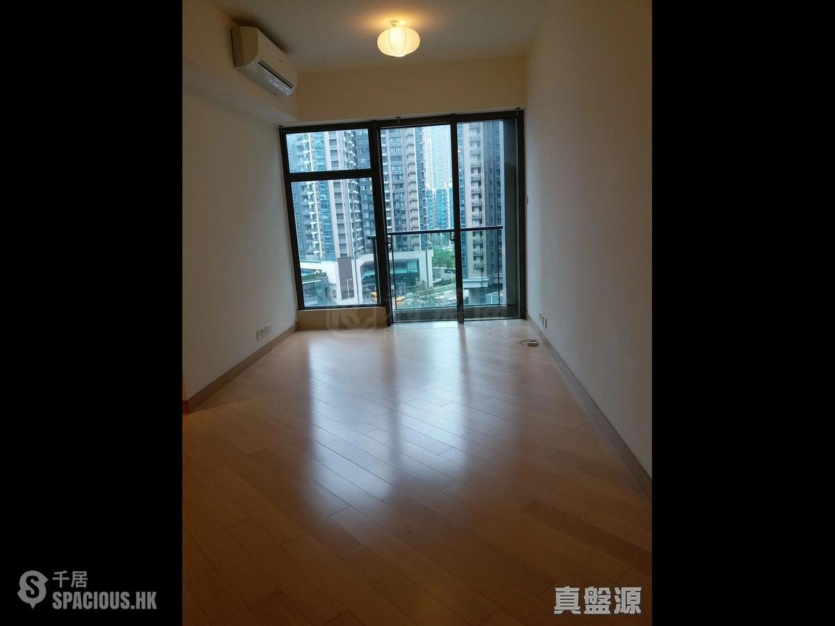 Tseung Kwan O - The Wings II 01