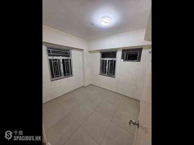 Sai Ying Pun - Ka Fu Building 07