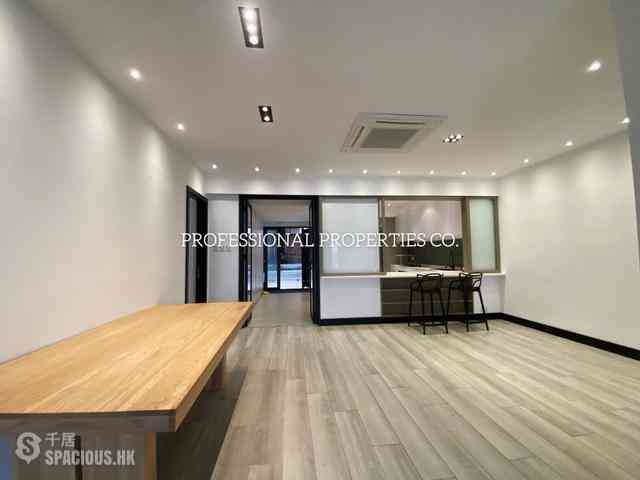 Happy Valley - 1-4, Briar Avenue 04