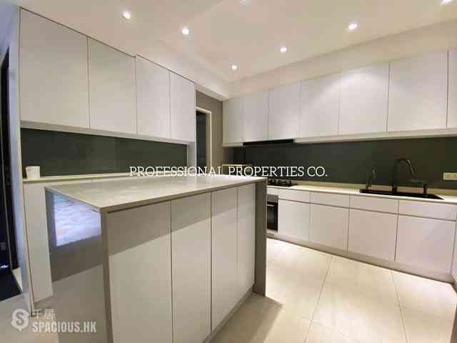 Happy Valley - 1-4, Briar Avenue 05