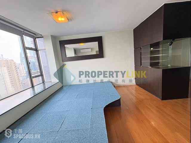 Central - Hollywood Terrace 04
