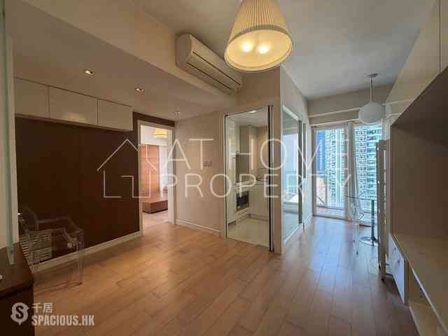 Mid Levels Central - The Icon 01