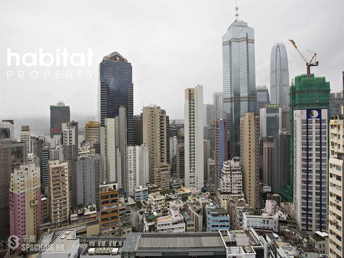Soho - Centrepoint 01
