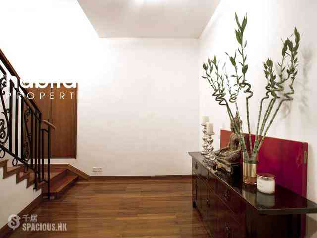 Shouson Hill - Las Pinadas 13