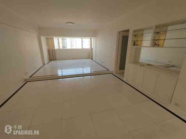 Mid Levels West - Realty Gardens Vienna Court (Block 5) 01