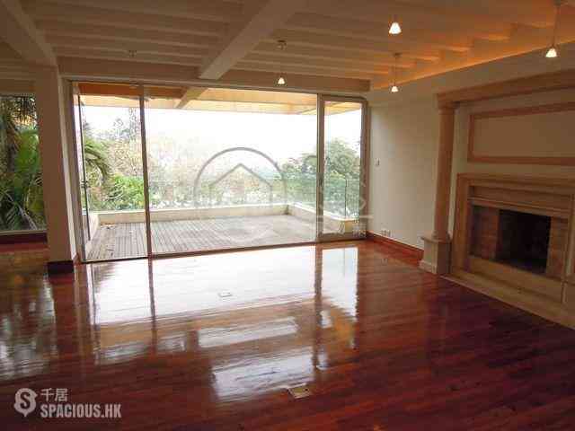 Stanley - Carmelia 02