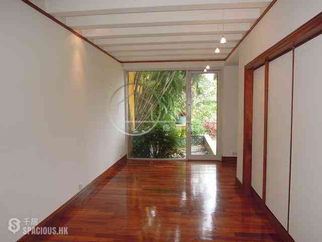 Stanley - Carmelia 07