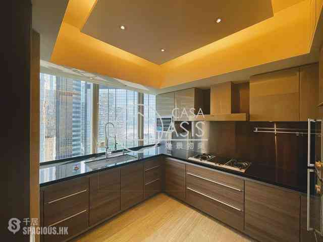Wan Chai - Convention Plaza Apartments 02
