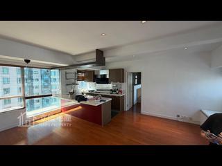 Mid Levels Central - The Rednaxela 02
