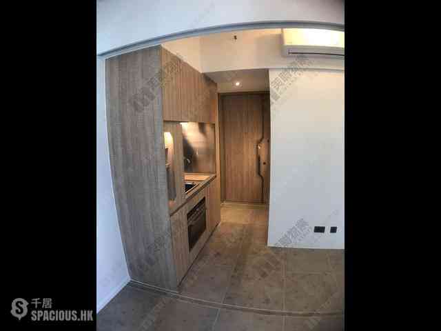 Sai Ying Pun - Bohemian House 02
