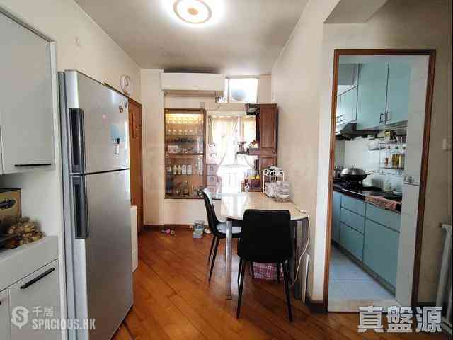 Sai Ying Pun - Lai King Court 04