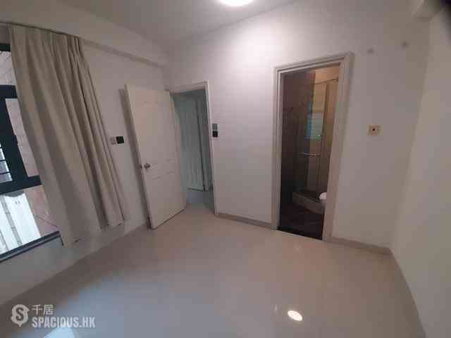 Mid Levels West - Peaksville Block 1 03