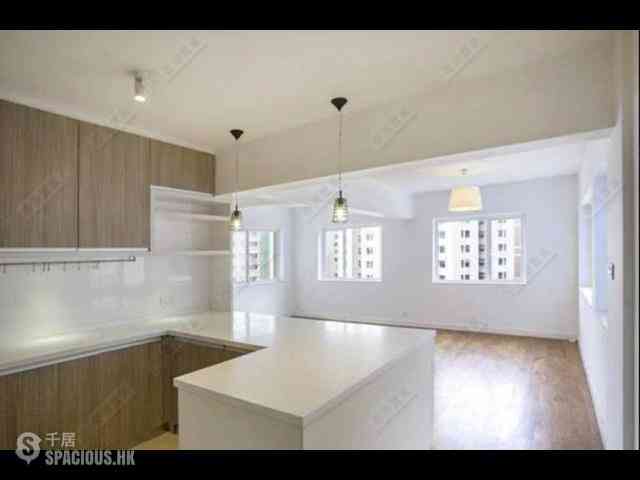 North Point - Kent Mansion 01