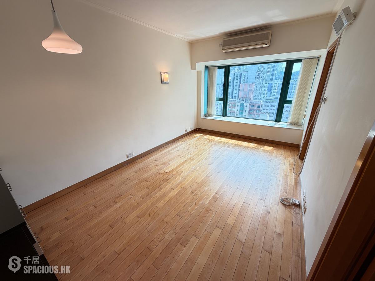 Kennedy Town - Manhattan Heights 01