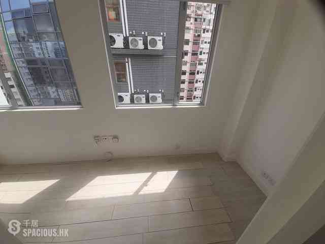 Sai Ying Pun - Wing Cheung Building 02