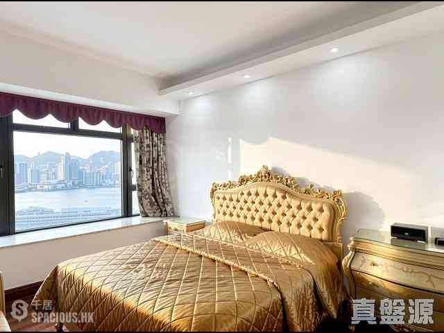 West Kowloon - The Arch 04