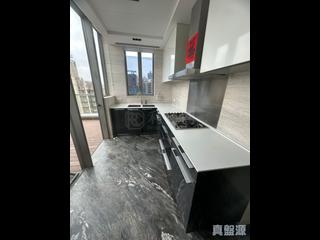 Sai Ying Pun - The Summa Block 2 04