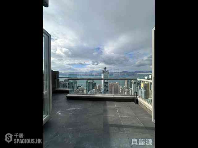 Sai Ying Pun - The Summa Block 1 01