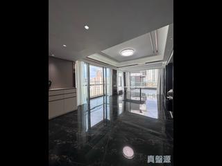 Sai Ying Pun - The Summa Block 1 04