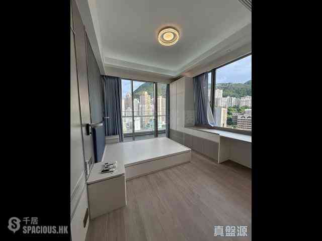 Sai Ying Pun - The Summa Block 1 07