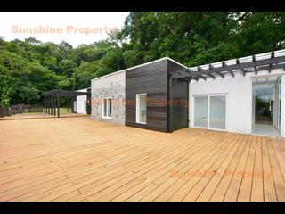 Clear Water Bay - Pik Uk 14