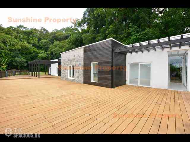 Clear Water Bay - Pik Uk 14