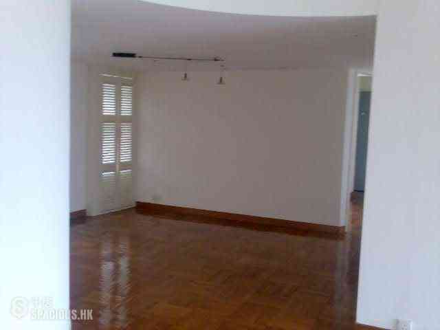 Mid Levels Central - Birchwood Place 04