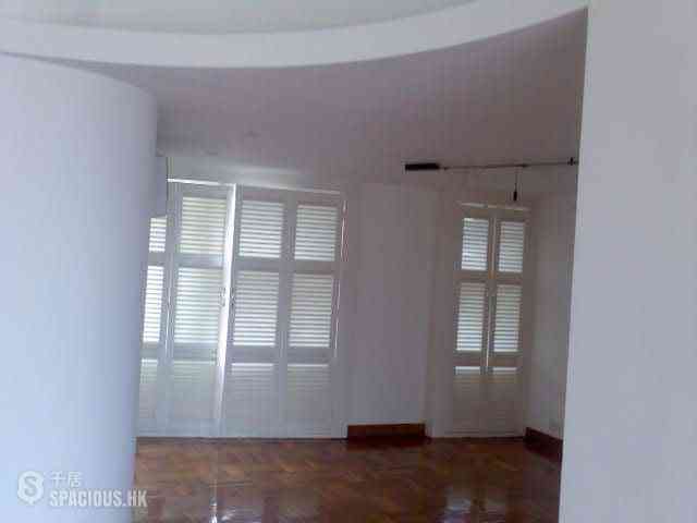 Mid Levels Central - Birchwood Place 13