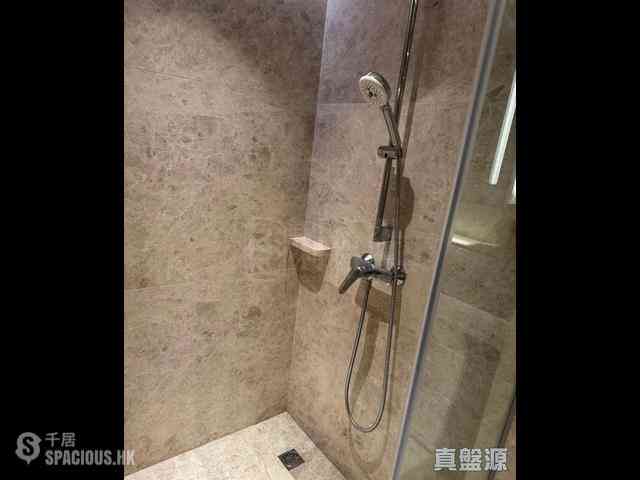 Wong Chuk Hang - The Southside Phase 2 La Marina Tower 2B 02